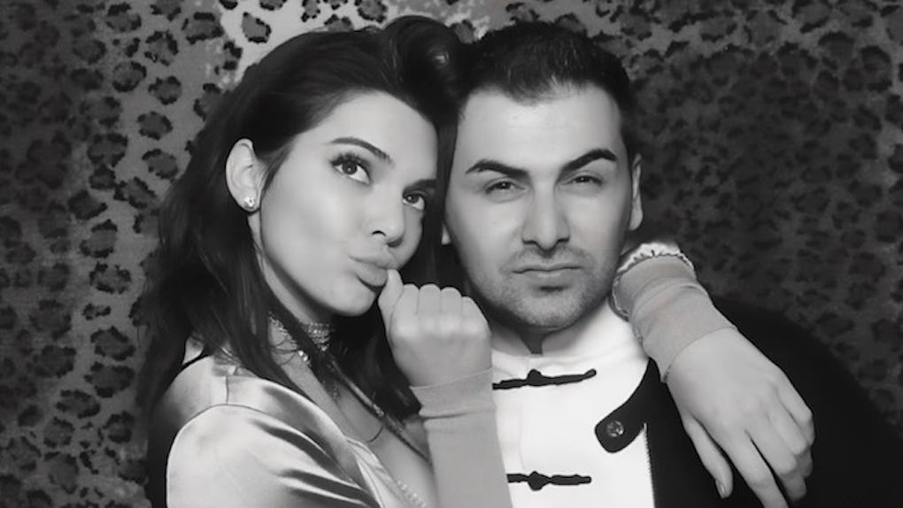 Saygin Yalcin med Singel