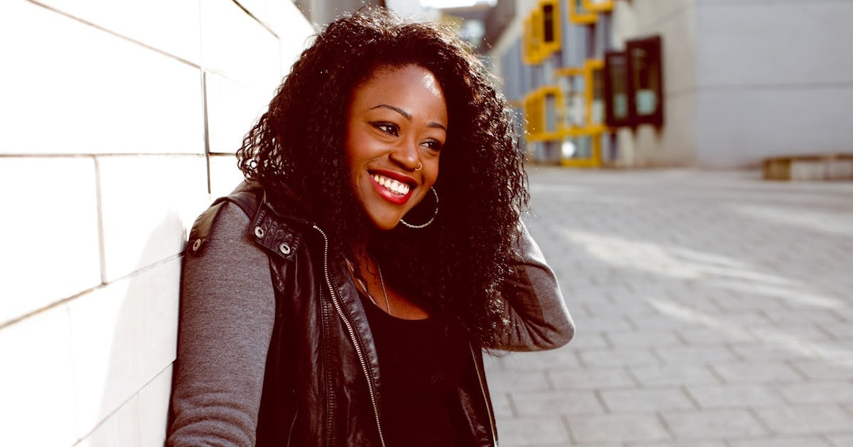 9 Easy, Pretty Ways To Wear Your Hair Down When You're Sick Of Ponytails 9 Easy, Pretty Ways To Wear Your Hair Down When You're Sick Of Ponytails