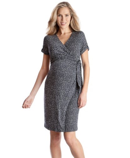 Yes, Breastfeeding Clothes Can Be Attractive, & Here Are 11 Pieces That