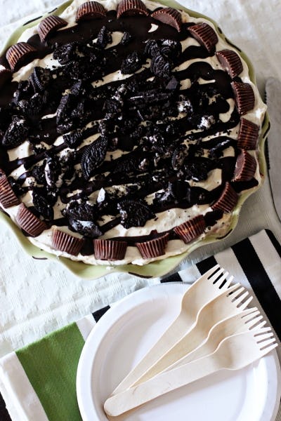 17 Unbelievable Desserts That'll Ruin Your New Year's Resolution To