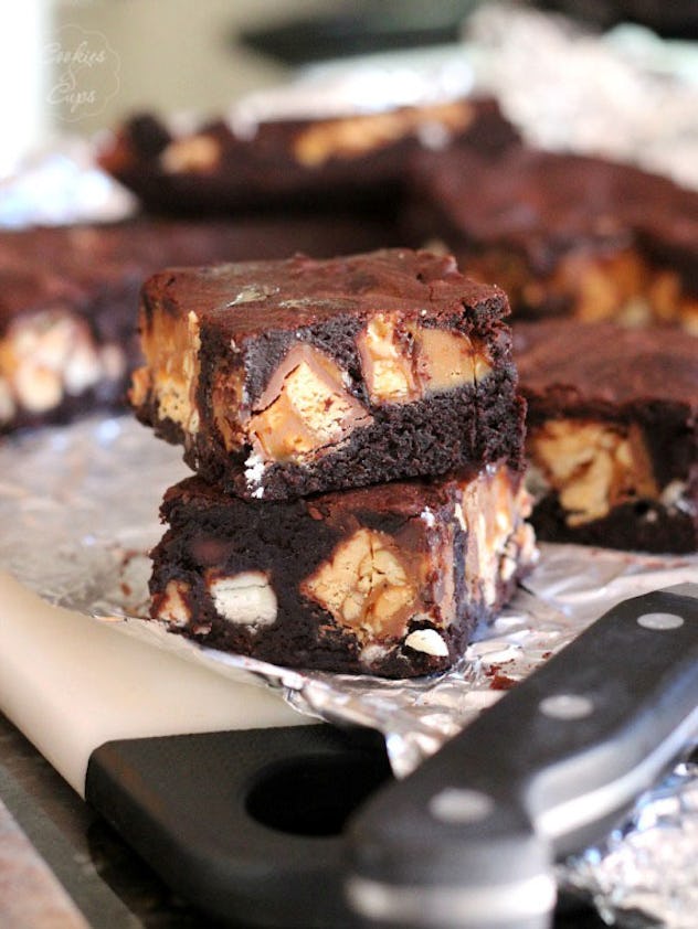 13 Delectable Brownie Recipes That Get You Out Of Bed On National