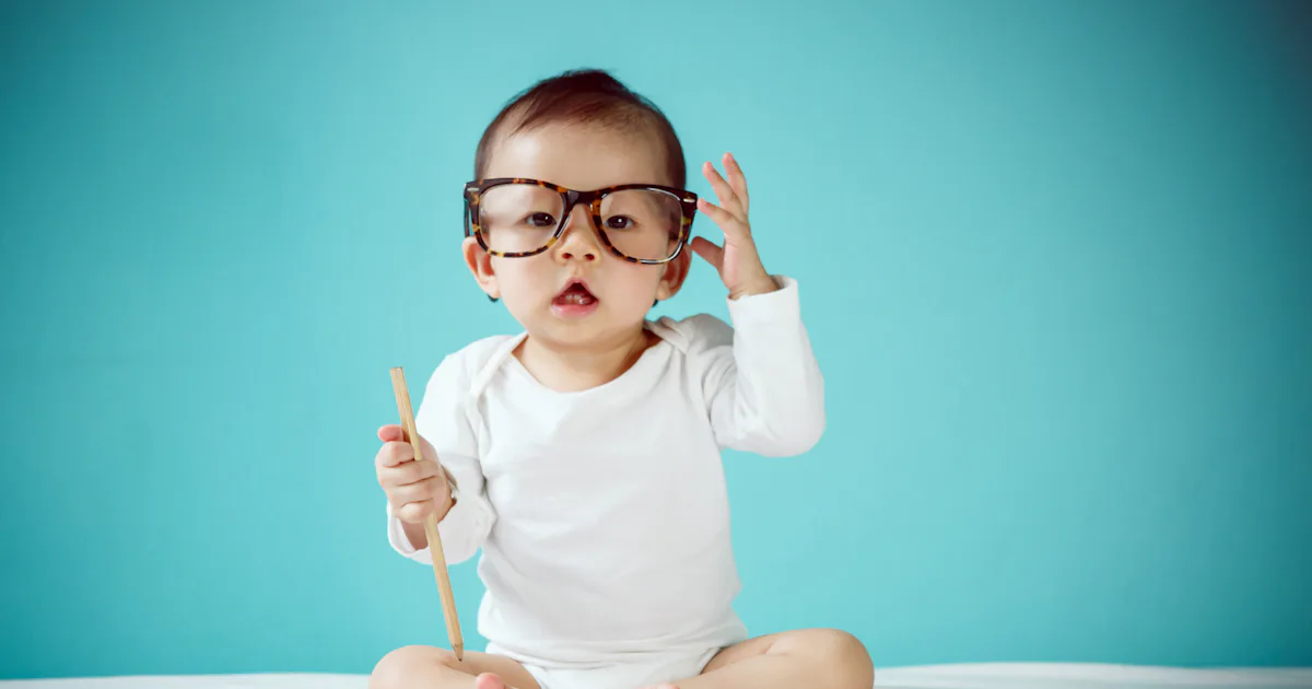 9 Baby Names For Smart Girls That'll Take Your Daughter To The Top Of ...