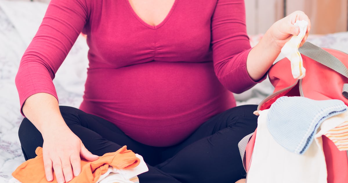 15 Things You Think You Have To Pack In Your Hospital Bag But Really Don T 15 Things You Think You Have To Pack In Your Hospital Bag But Really Don T