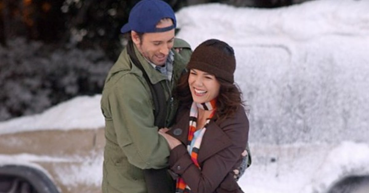 Are Lorelai Luke Married In The Gilmore Girls Revival The Trailer Raises Questions