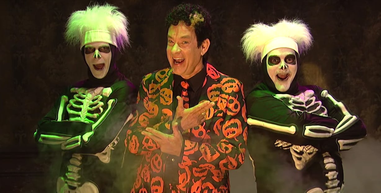 How To Make A David S. Pumpkins Costume, Since It's Sold Out Everywhere