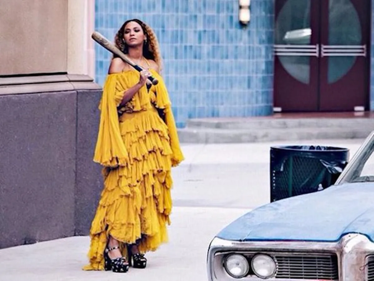 Why You Shouldn't Dress Your Kid Like Beyonce From 'Lemonade' This Halloween Why You Shouldn't Dress Your Kid Like Beyonce From 'Lemonade' This Halloween