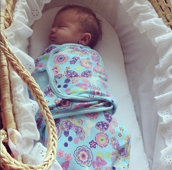 The Safe & Unsafe Ways To Swaddle Your Baby