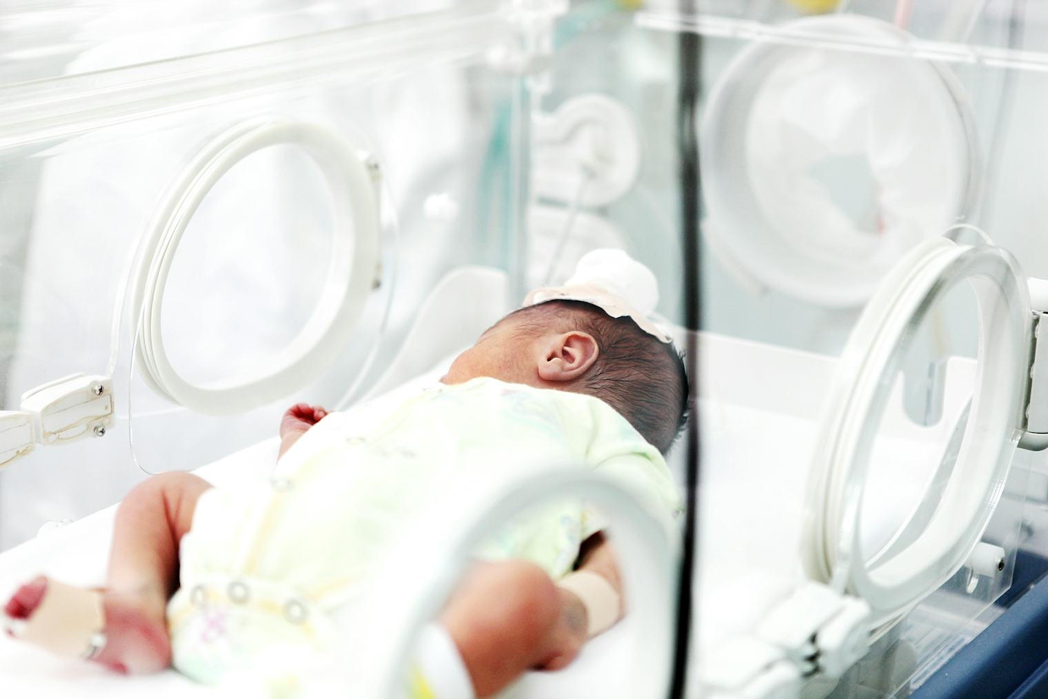 Why Will A Baby Be Put In The NICU why-will-a-baby-be-put-in-the-nicu