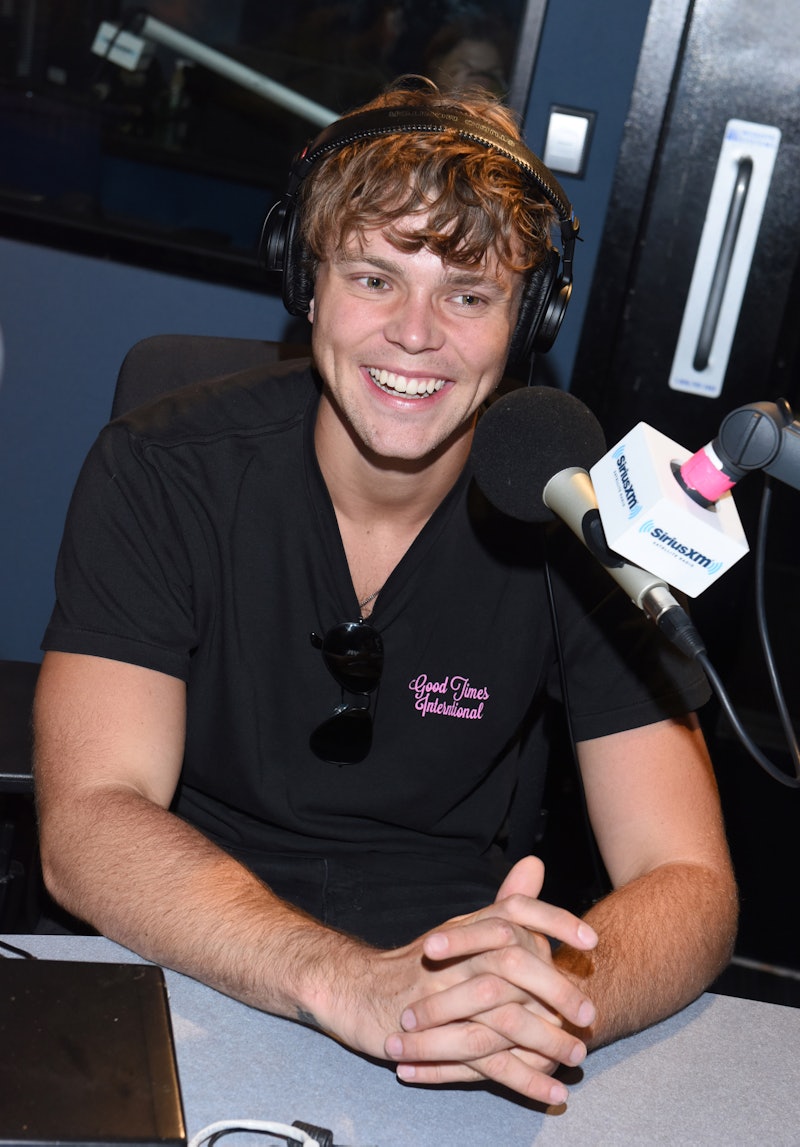 Ashton Irwin S Snapchat Name Is Your Middle School Screen Name