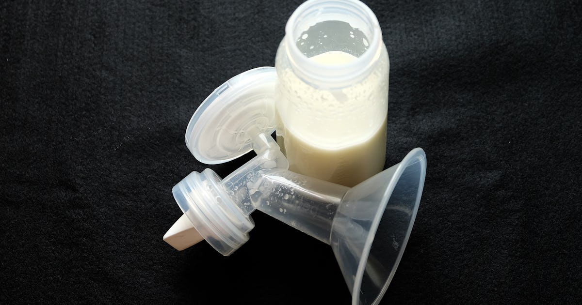 5 Signs Your Breast Milk Is Still Good Doesn T Need To Be Tossed 5 Signs Your Breast Milk Is Still Good Doesn T Need To Be Tossed