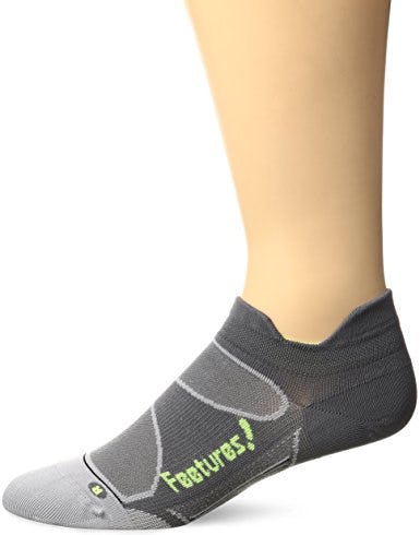 How To Make Your Feet Smell Better, According To Athletes