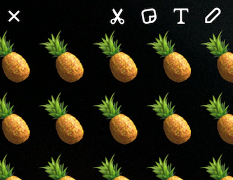 What Do Pineapples On Snapchat Mean Here S What This Fruit