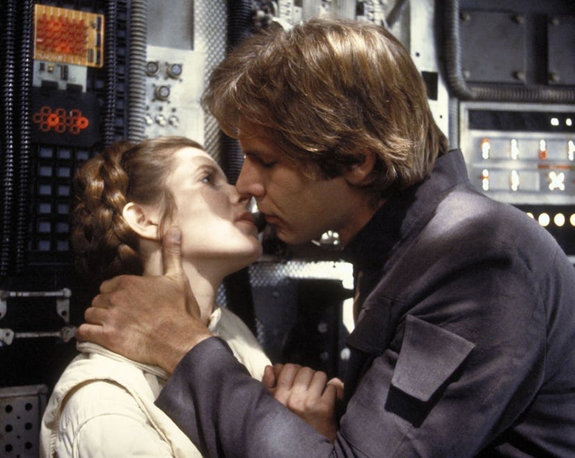 hans solo and princess leia about to kiss