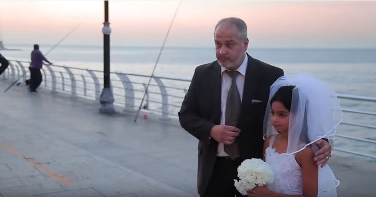 Вышла замуж за деревенского парня Вышла замуж за деревенского парня