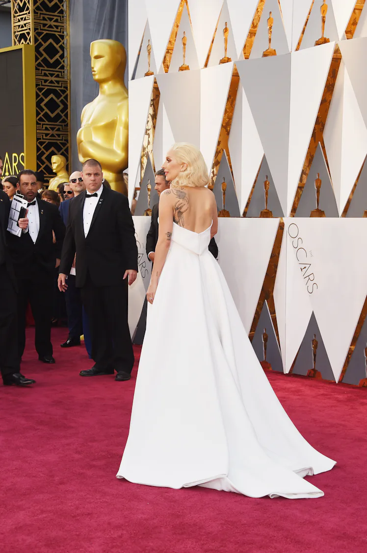 Lady Gaga's Oscar Dress Is A Stunning Vision In White Lady Gaga's Oscar Dress Is A Stunning Vision In White