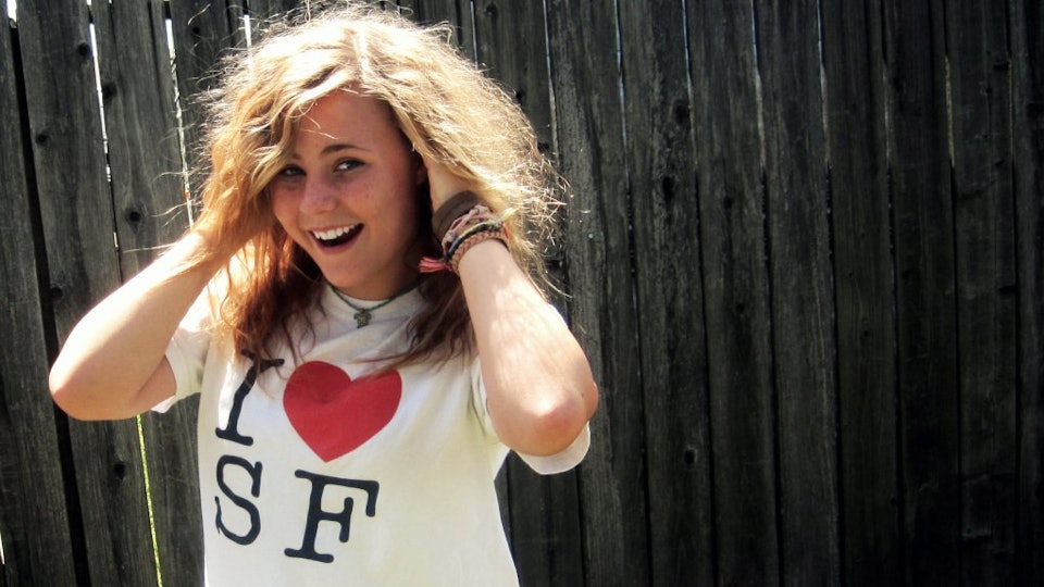 9 Things You Should Do To Avoid Frizzy Hair