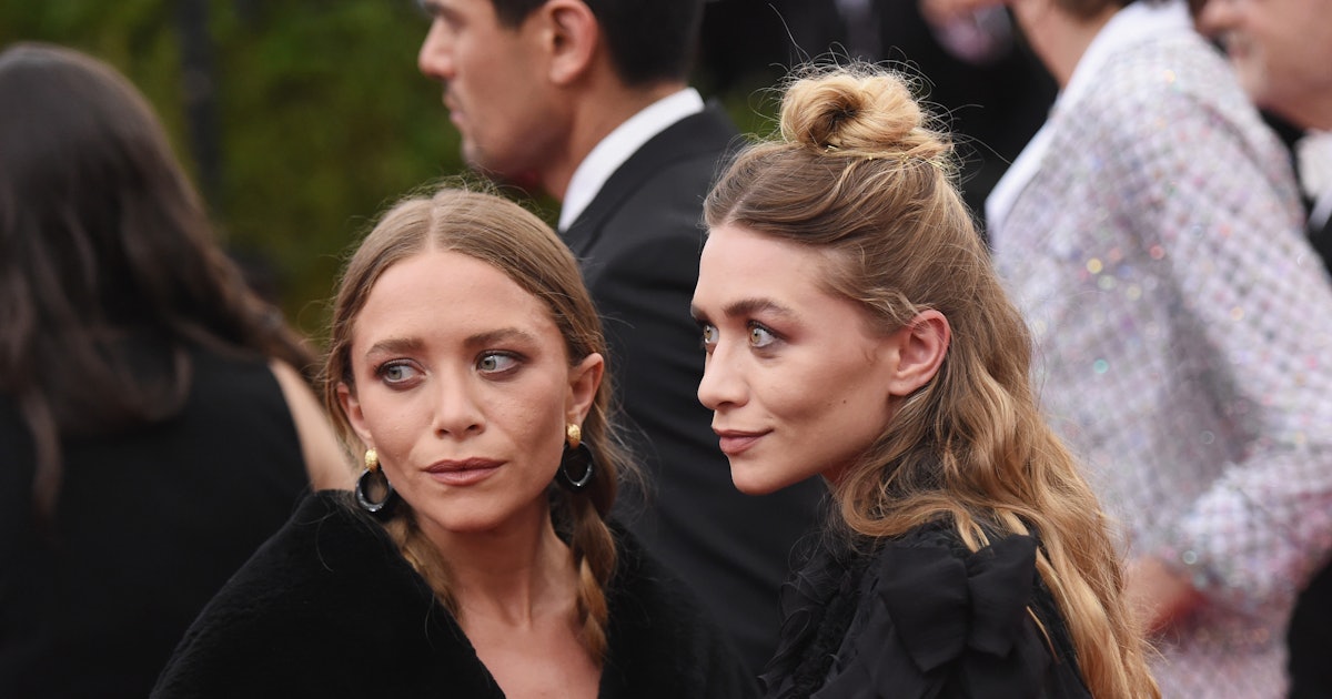 What Are Mary Kate Ashley Olsen Doing. 