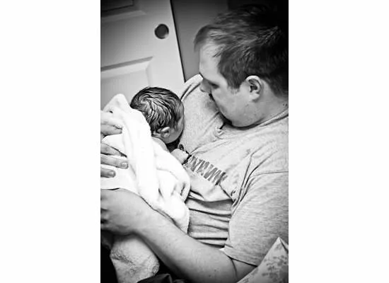 Hiring A Birth Photographer Was One Of The Best Decisions I've Made