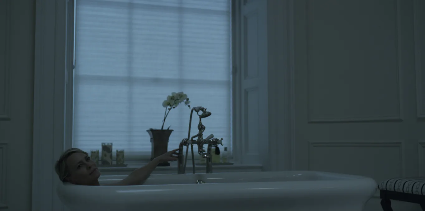 What Book Is Thomas Yates Writing On 'House Of Cards'? The Novel Could ...