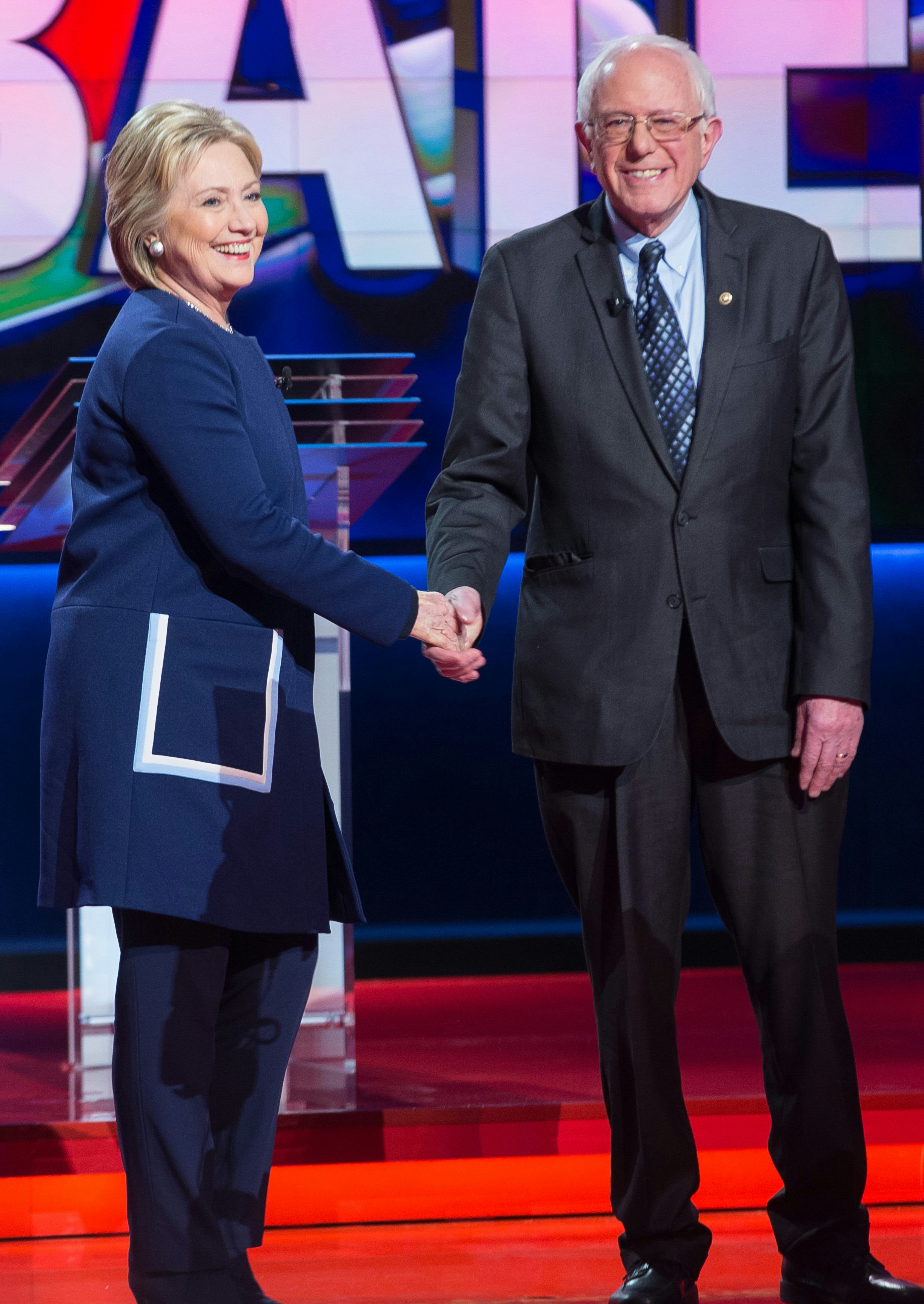 This One Democratic Debate Tweet Sums Up Why The Fight Between Bernie ...