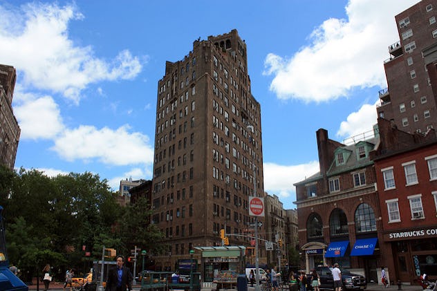 15 New York Inspired Baby Names For Your City Slicker 15-new-york-inspired-baby-names-for-your-city-slicker