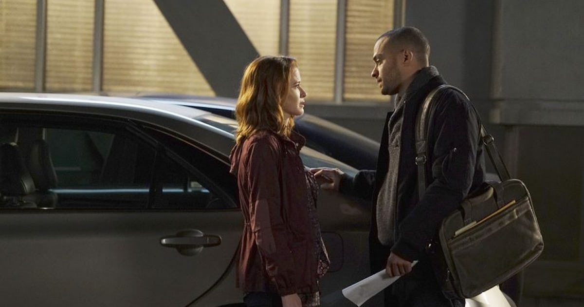 April Has A Pregnancy Scare On Grey S Anatomy Loses Arizona As Her Doctor April Has A Pregnancy Scare On Grey S Anatomy Loses Arizona As Her Doctor