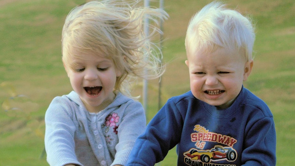 15 Sibling Memes To Share With Your Brothers Amp Sisters On