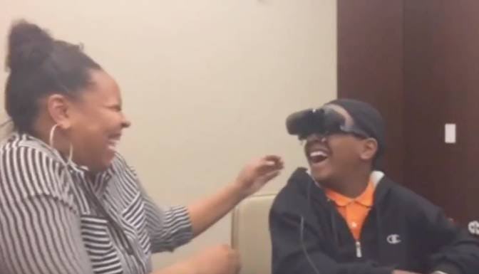 Blind Boy Sees His Mom For The First Time And It S Heartwarming