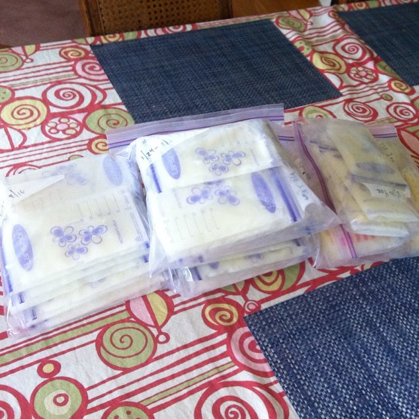 Many milk storage bags on the table