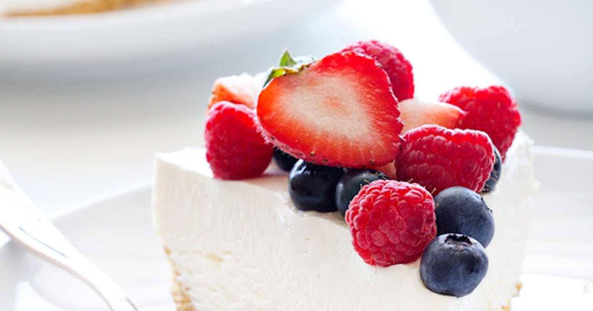 Pumpkin Cheesecake Is Back At Cheesecake Factory The Cheesecake Factory S Seasonal Cheesecake Flavors