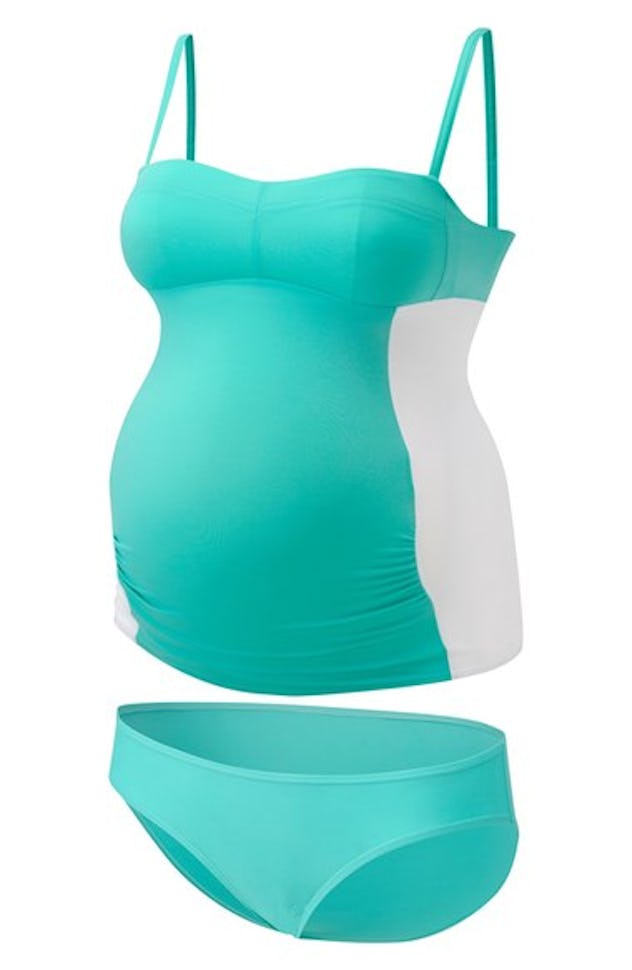 11 Maternity Bathing Suits That Make You And Your Bump Look Great 5510