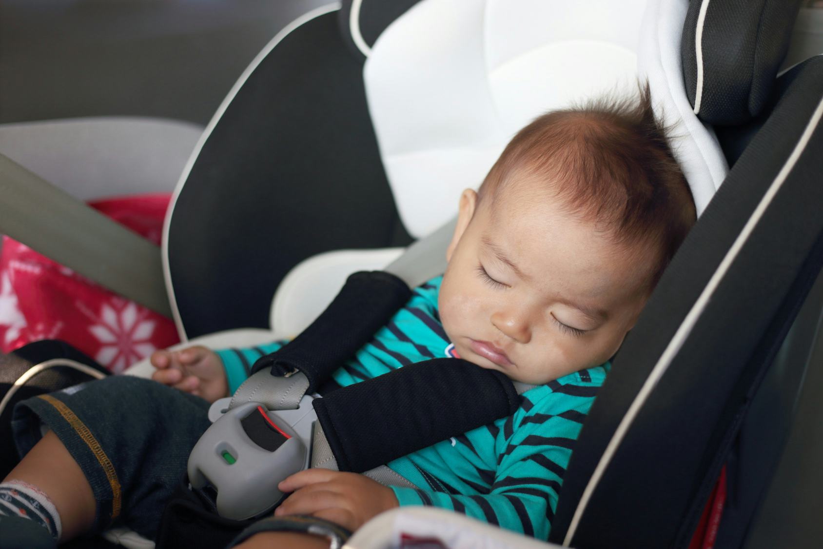 Is It Safe For A Baby To Sleep In A Car Seat? Consider Waking Them Up