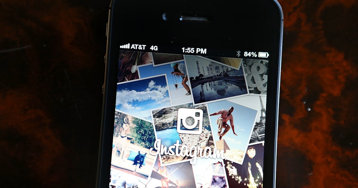 Can Someone Tell If You Screenshot Their Instagram Story? It Goes Both Ways