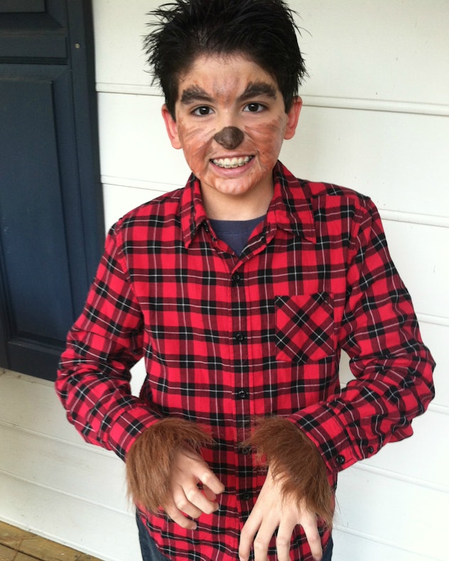 13 Easy Halloween Costumes For Kids That Anyone Can Craft