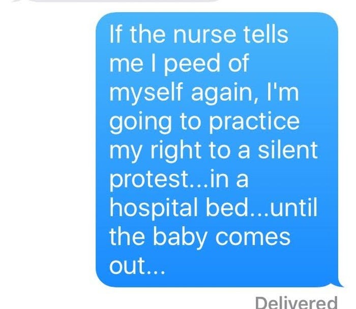 A screenshot of a text a woman sent to her partner when her water broke