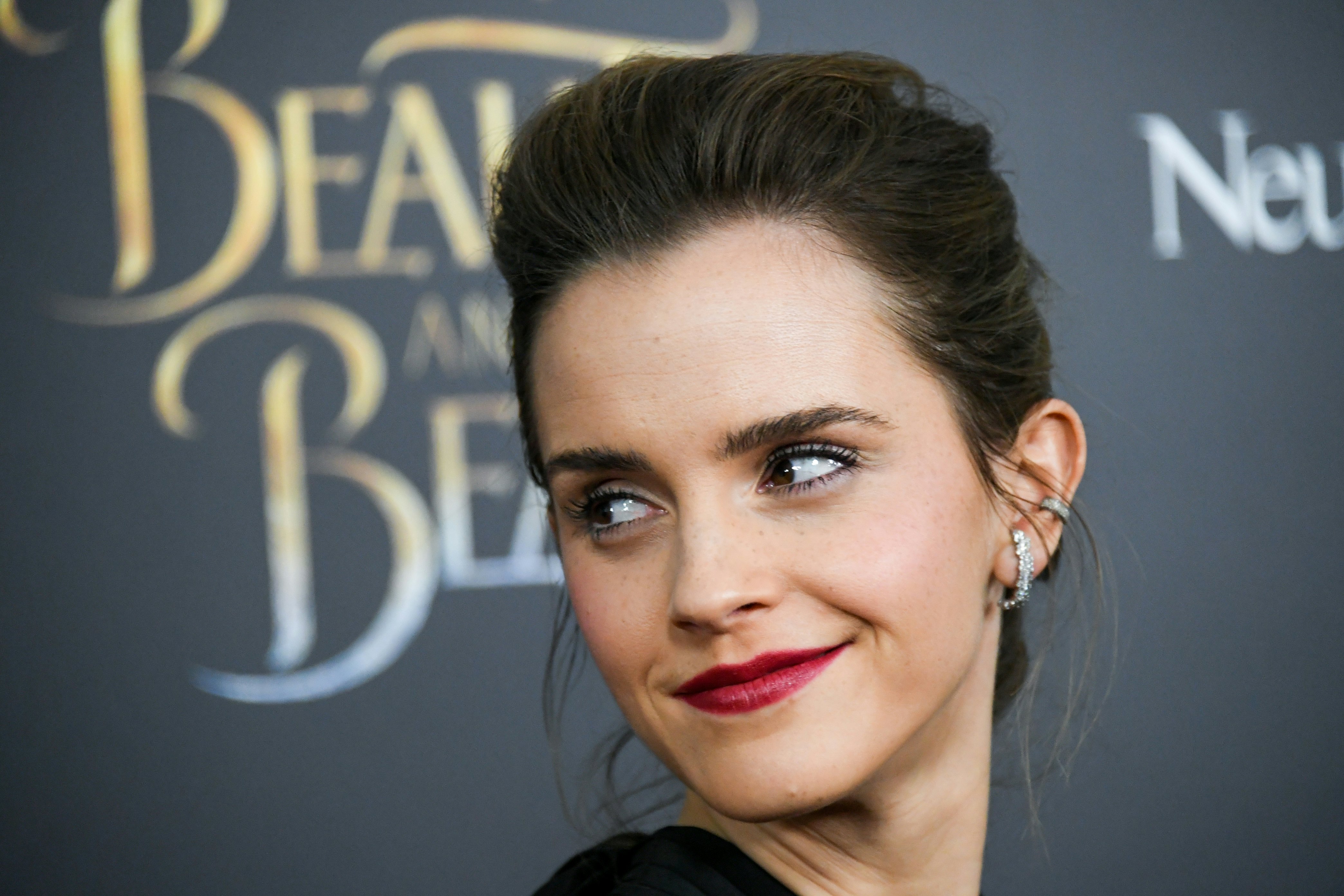 Emma Watson Points Out Belle Hermione Have A Lot In Common