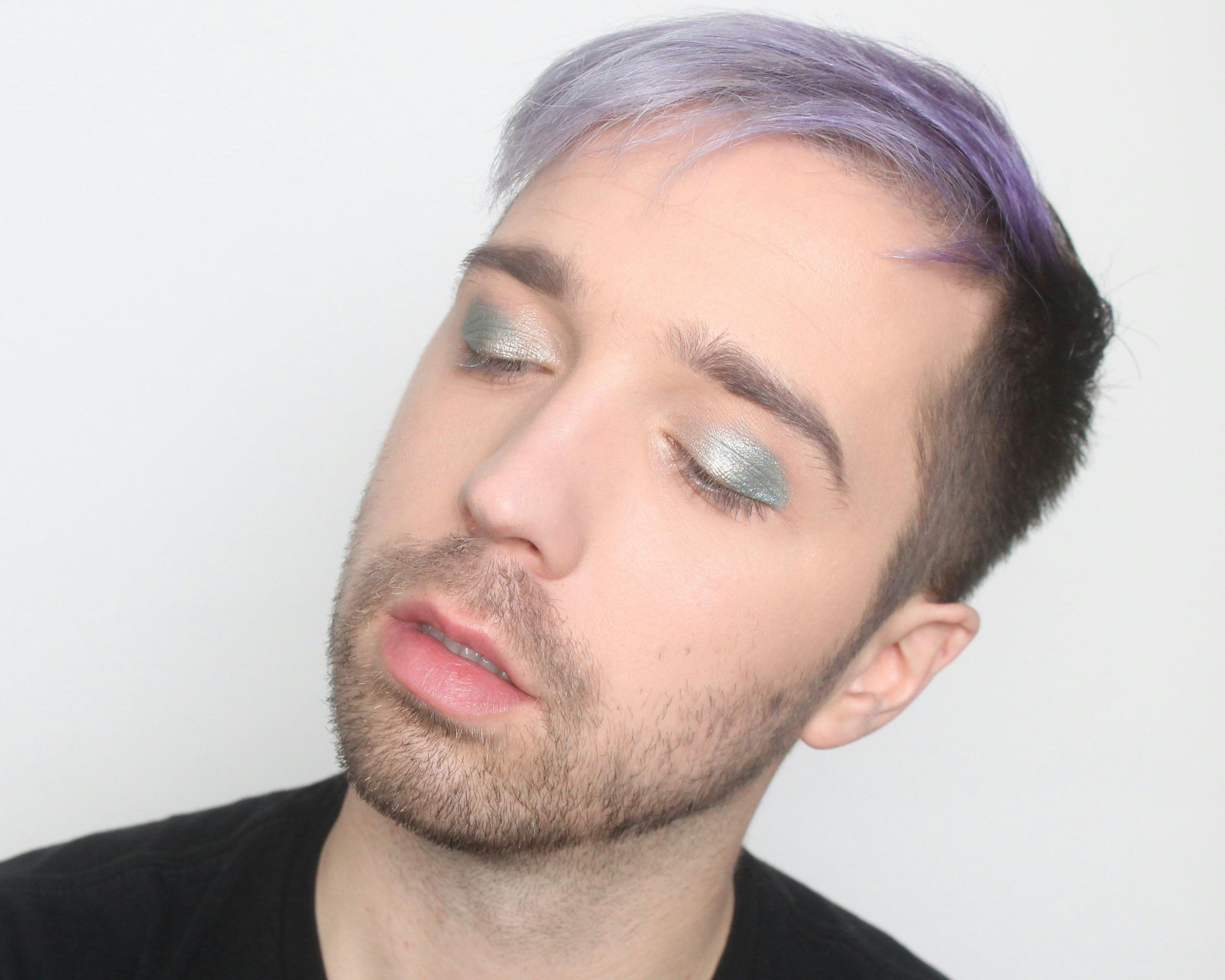 3 Eyeshadow Alternatives For People Who Hate Eyeshadow