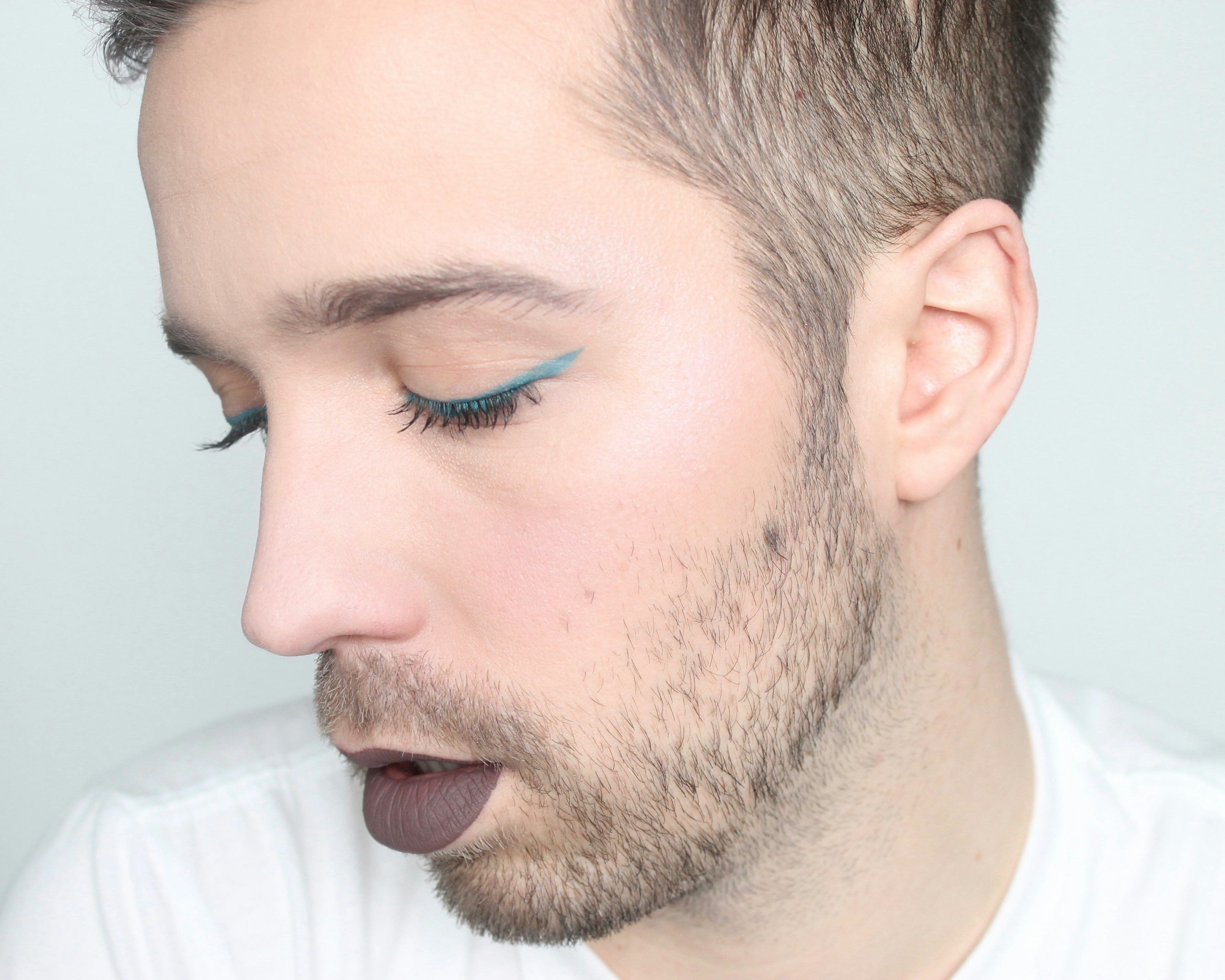 3 Eyeshadow Alternatives For People Who Hate Eyeshadow