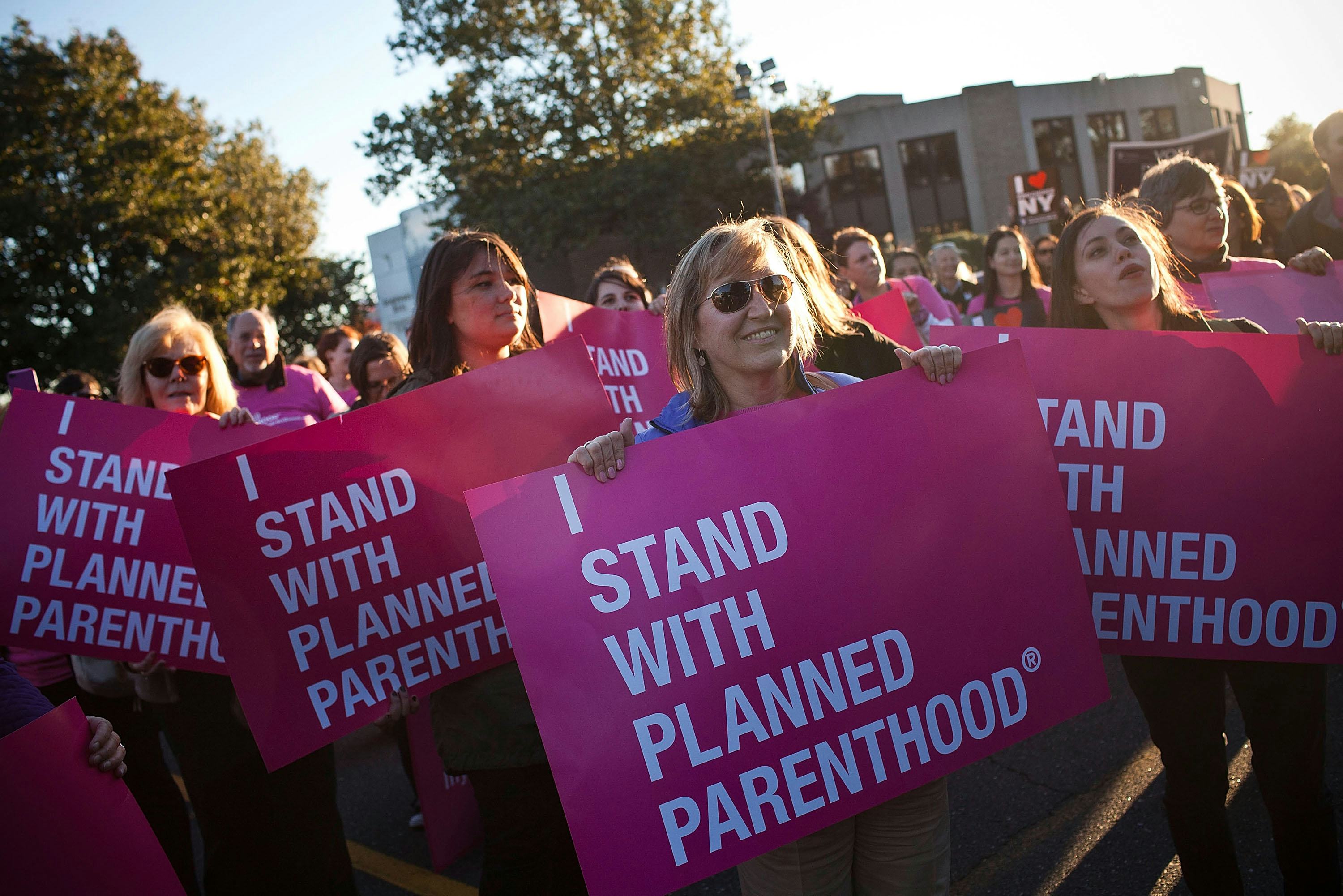 Why Every Woman Should Care About The Threat To Defund Planned Parenthood