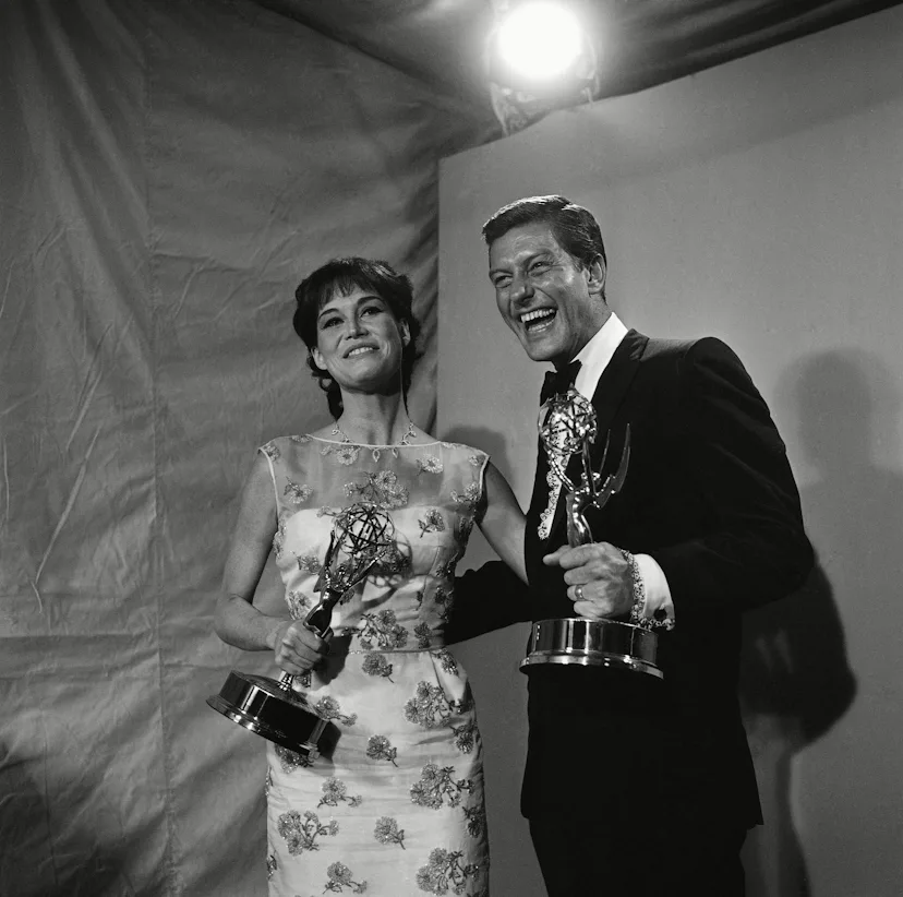 mary tyler moore green dress Looks Amazing DVD Talk