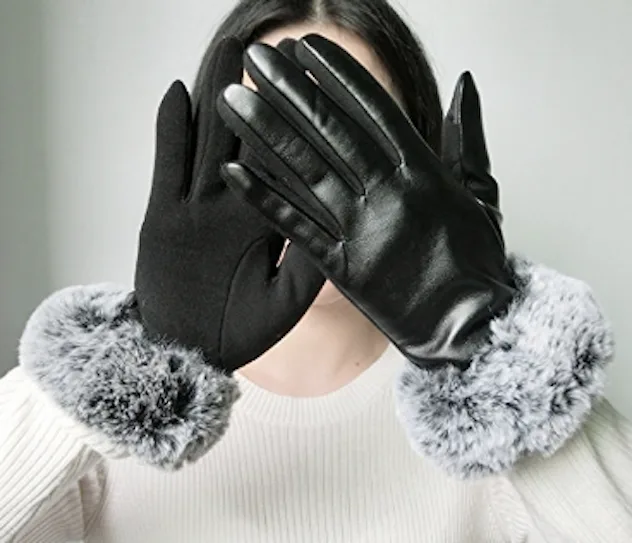 The Best Winter Gloves You Can Text In The best winter gloves you can text in