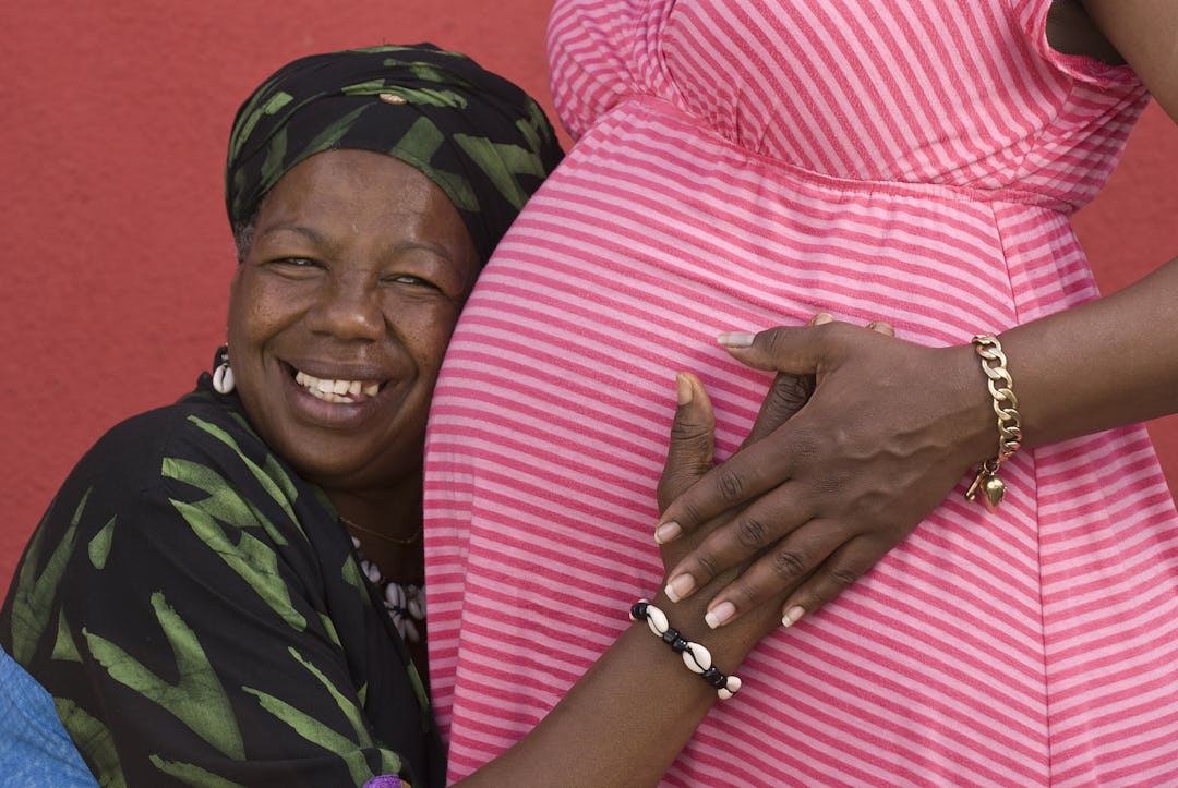 10 Ways Your Great Grandmas Pregnancy Was Different Than Yours 