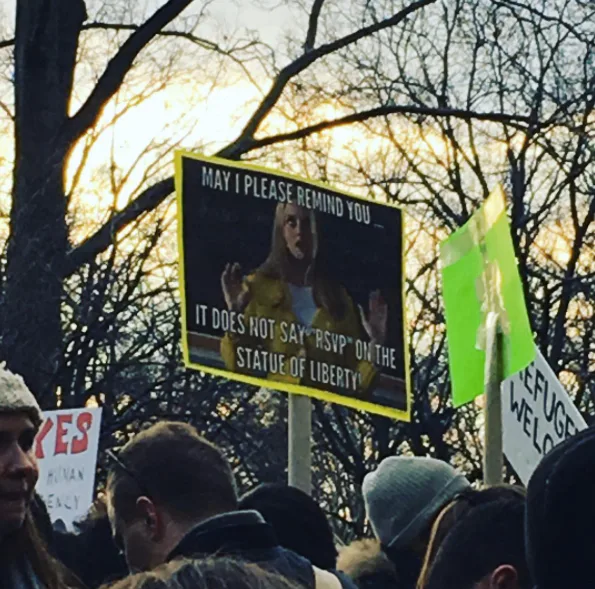 Pro-Refugee Sign Ideas To Proudly Hold Up At The Next Protest Against ...