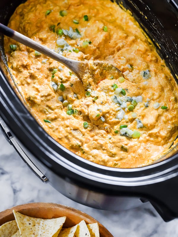 17 Crock-Pot Recipes For Your Super Bowl Party