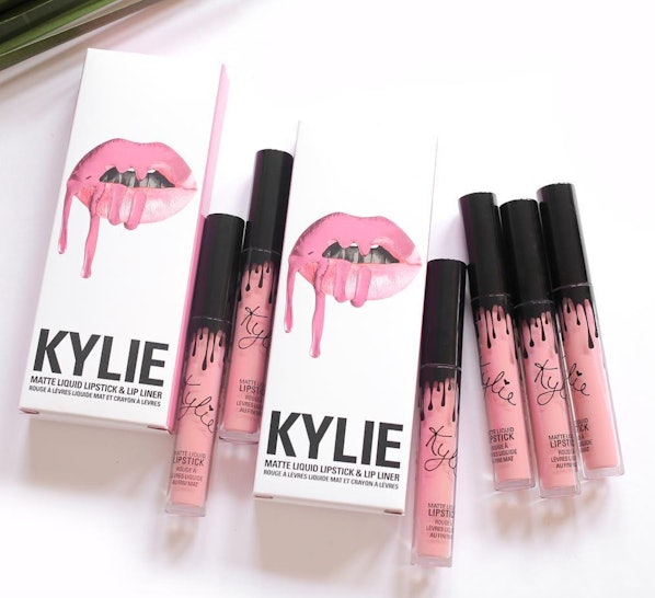 Is The Kylie Smile Lip Kit Sold Out The Pink Charity Shade Made Its Return 