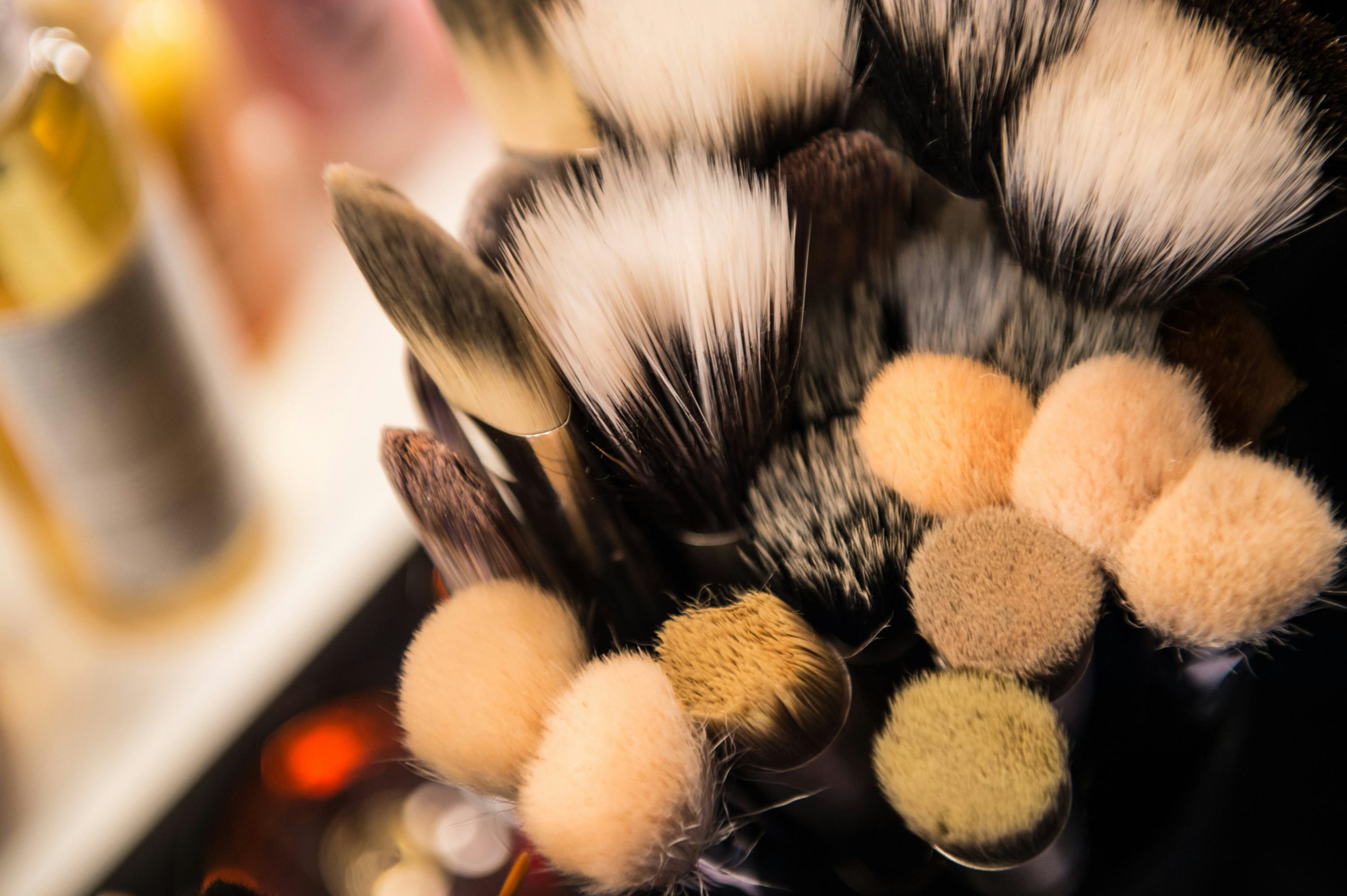 7 Interesting Makeup Brush Hacks To Keep In Mind, According To Experts