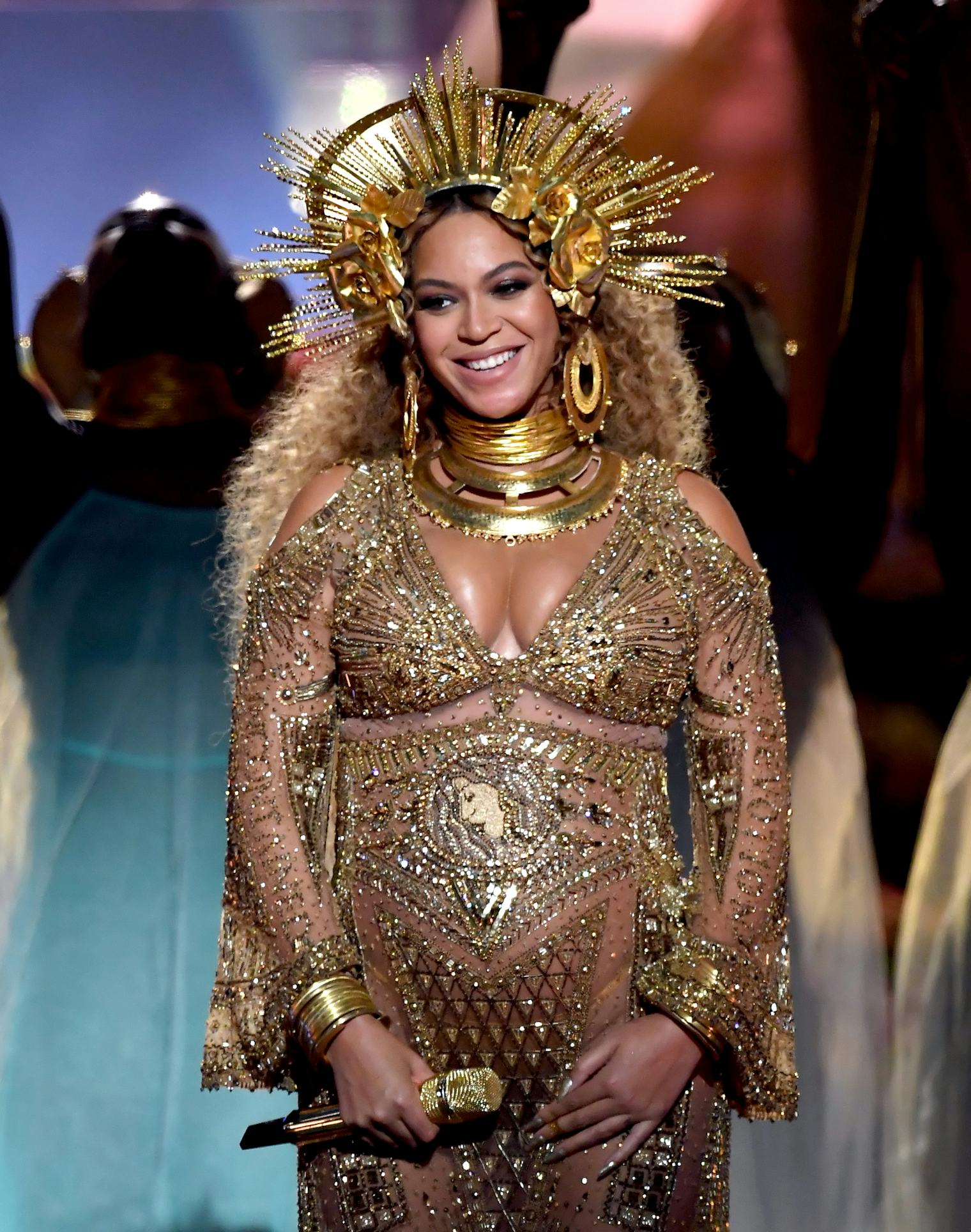 Beyonce Was The Grammys' Golden Goddess