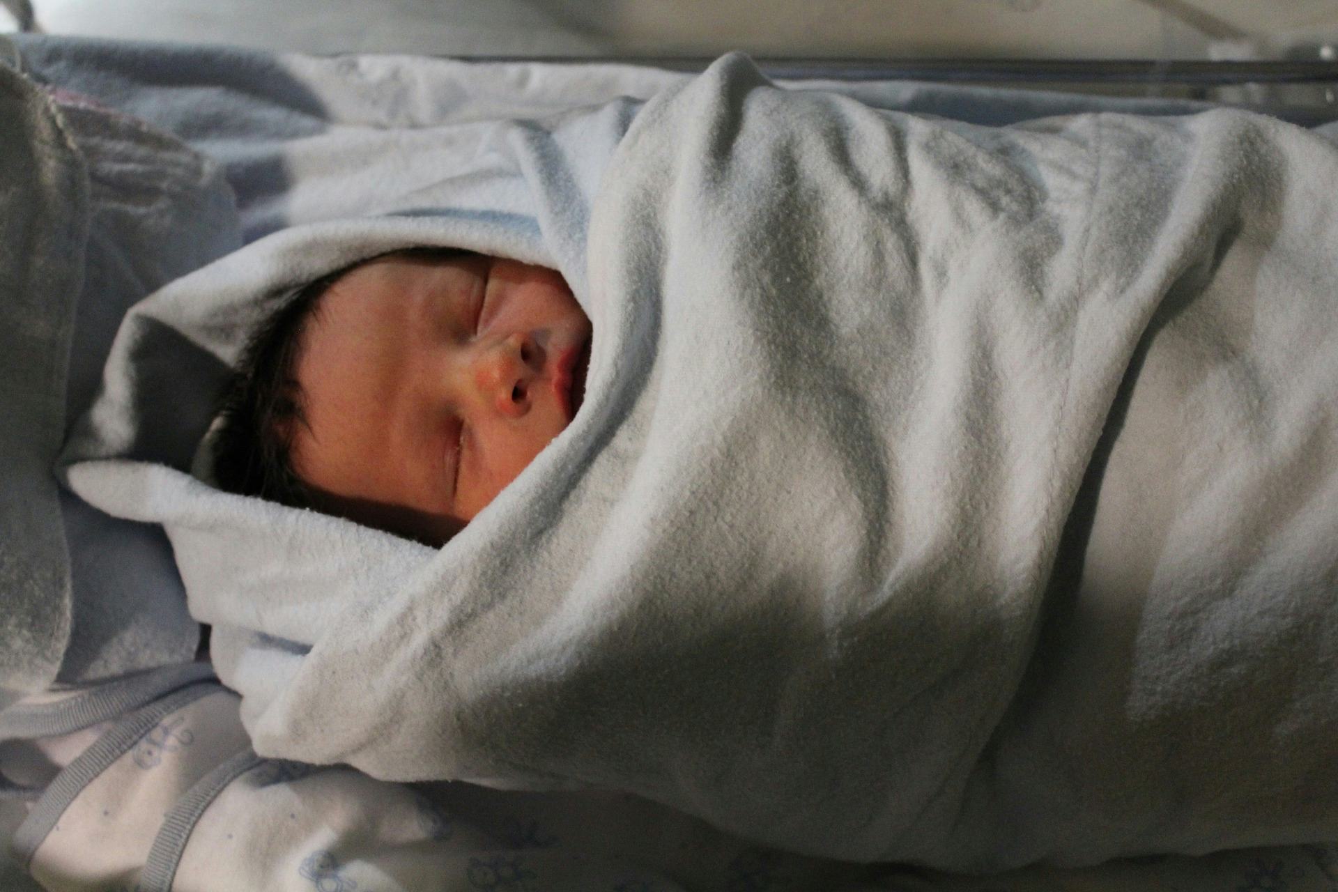 Adult Swaddling Is A Real Therapeutic Practice In Japan, If You're