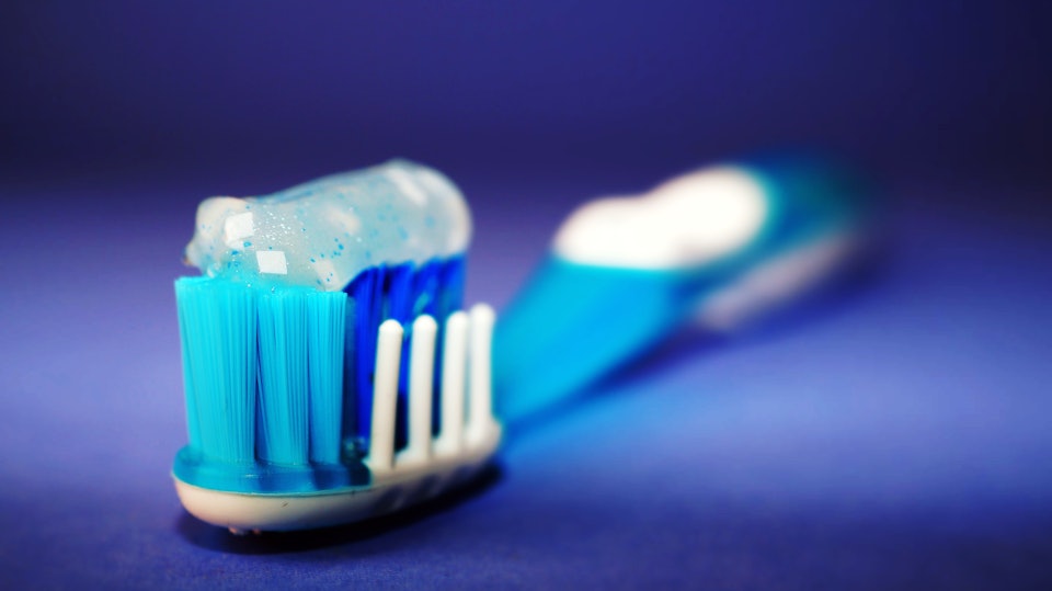 5 Weird Things That Happen If You Dont Brush Your Teeth One Night