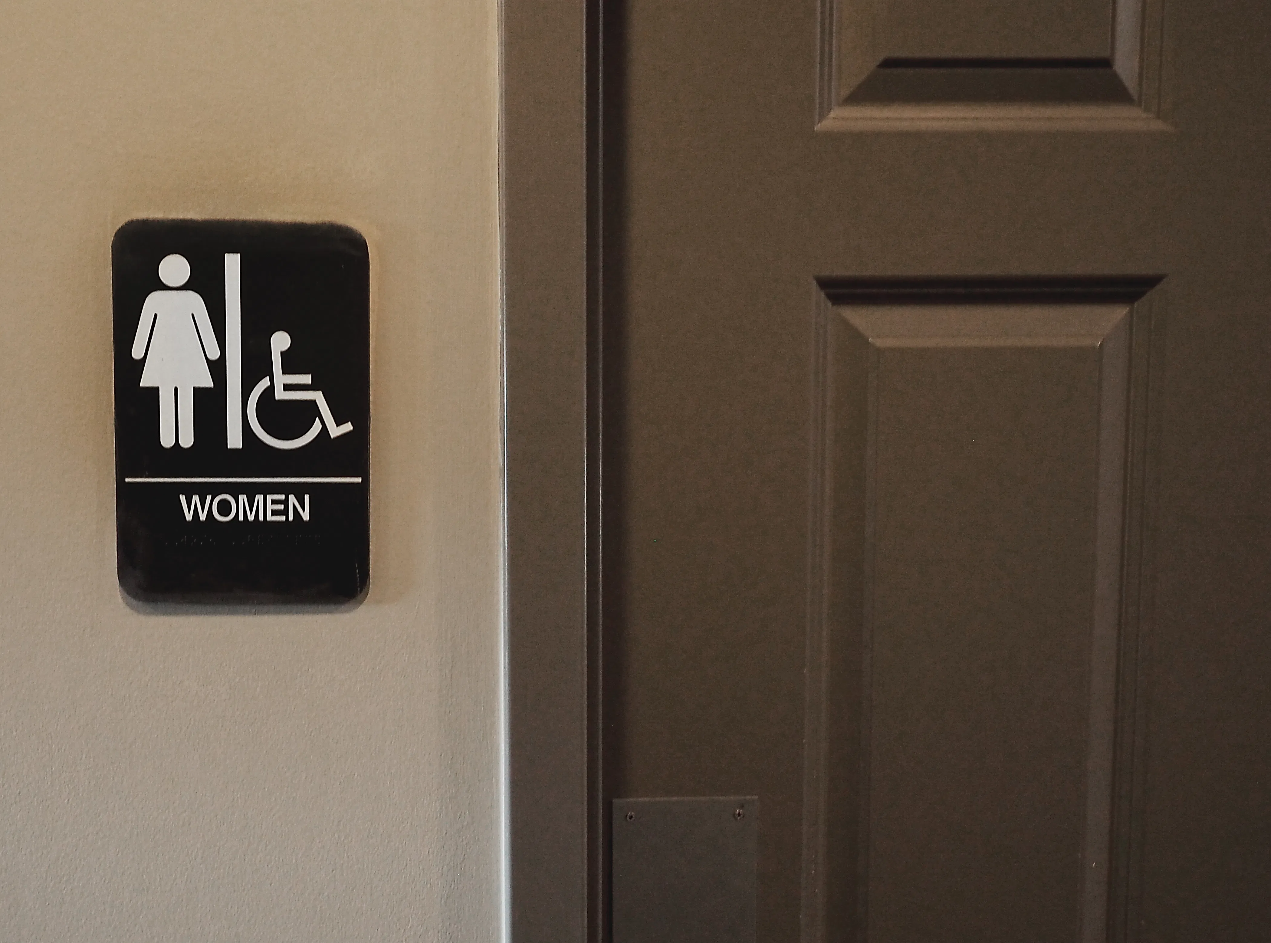 The Transgender Bathroom Court Ruling That Stopped Obama's Mandate ...